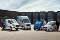 printzone-advertsing-llc-vehicle-branding-dubai-vinyl-wrap-magnetic-car-van-truck-bus-stickers-7