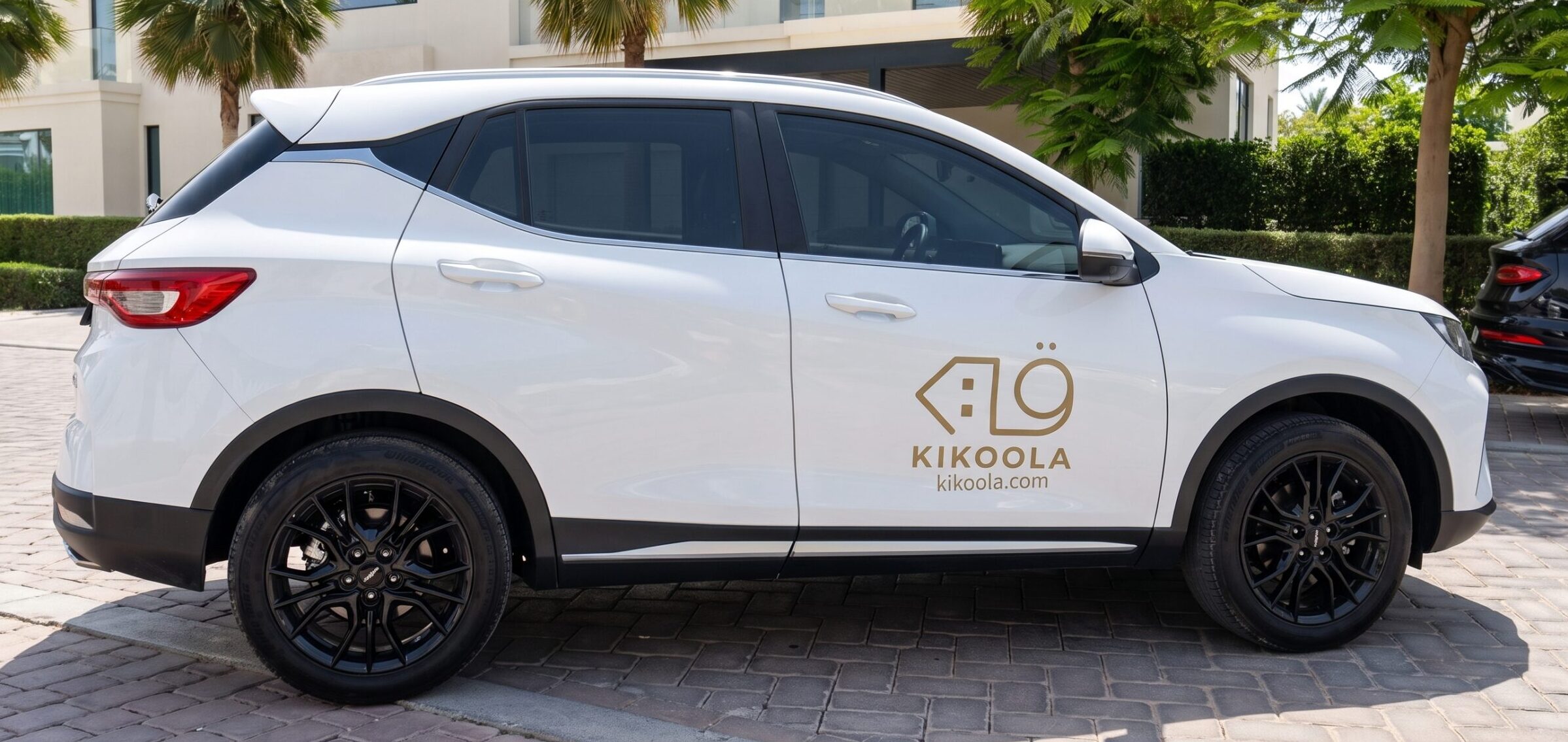 Printzone-Advertising-LLC-best-Vehicle-Branding-company-dubai-vinyl-sticker-good-quality-car-branding-9